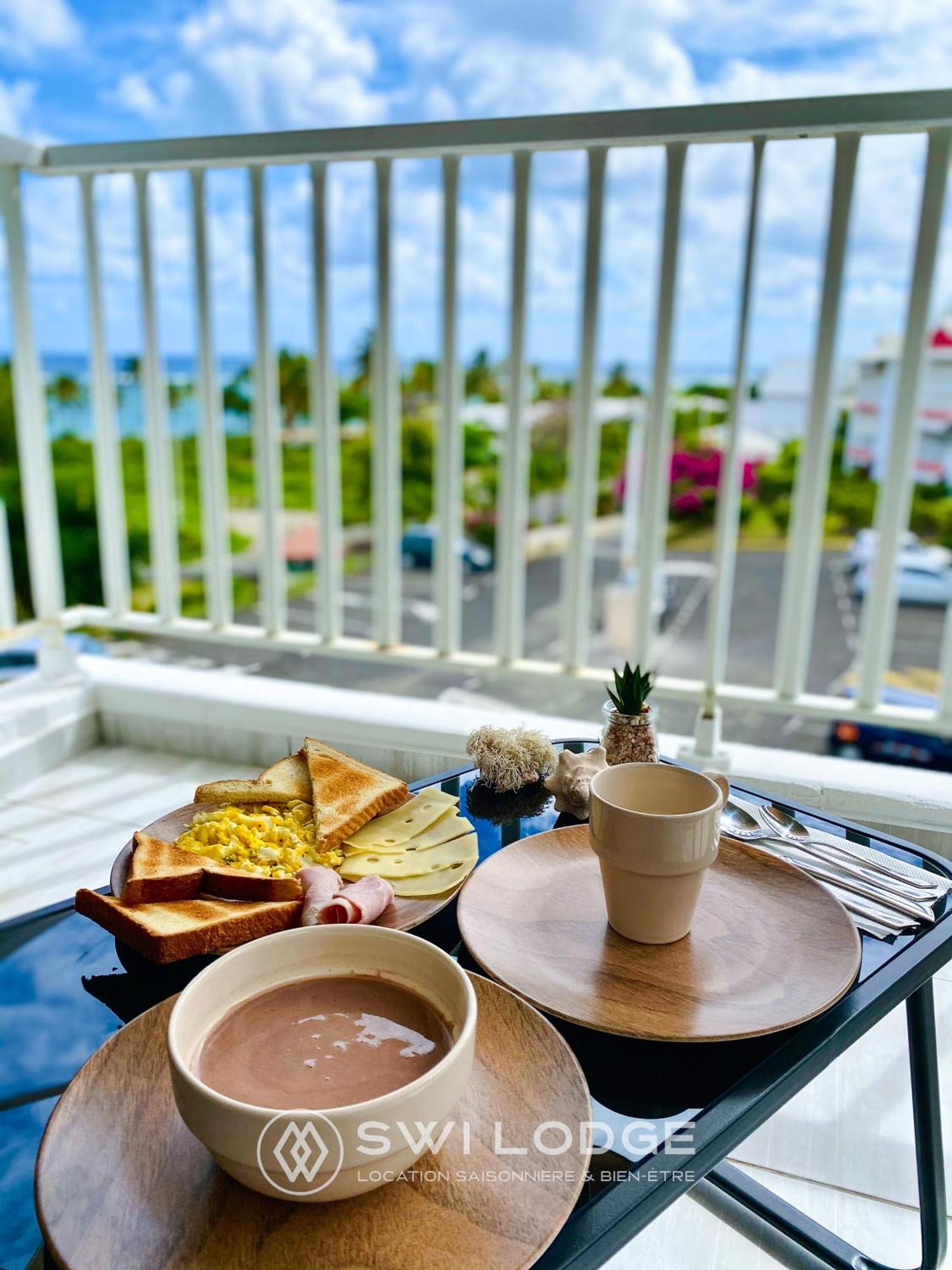 Swilodge Vue Sur Mer ! Petit Dejeuner Et Location De Voiture Possible Le Moule Ngoại thất bức ảnh